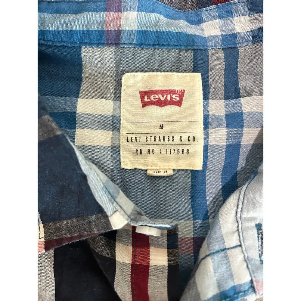 Levi's Pearl Snap Long Sleeve Shirt Men's Size Medium Red‎ Blue Plaid